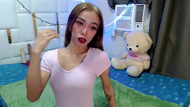 diamondnaked  online show from 11-24-25, 03:56