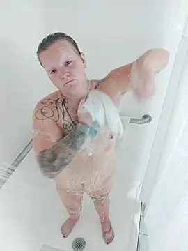 smoothlikemilk09 online show from 11-17-25, 09:26