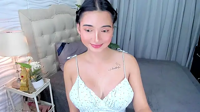 Patricia Anderson online show from 11-06-25, 06:14