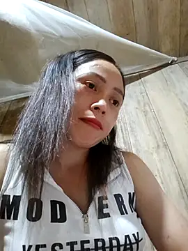 Snapshot of Nm567 chatting on 09-15-25, 02:06 Nm567 online show from 09-15-25, 02:06