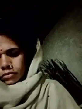 Hot ashna online show from 01-14-26, 09:31