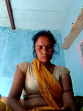 Snapshot of Hot_ashna chatting on 02-15-26, 09:41 Hot ashna online show from 02-15-26, 09:41