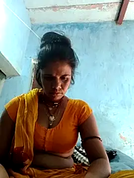 Snapshot of Hot_ashna chatting on 02-21-26, 08:15 Hot ashna online show from 02-21-26, 08:15