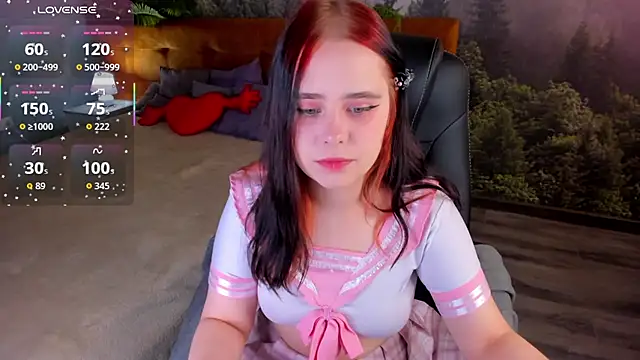 Alis Platt online show from 10-21-25, 01:06