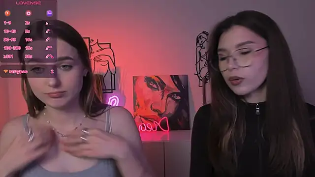 aria moo online show from 10-20-25, 10:21