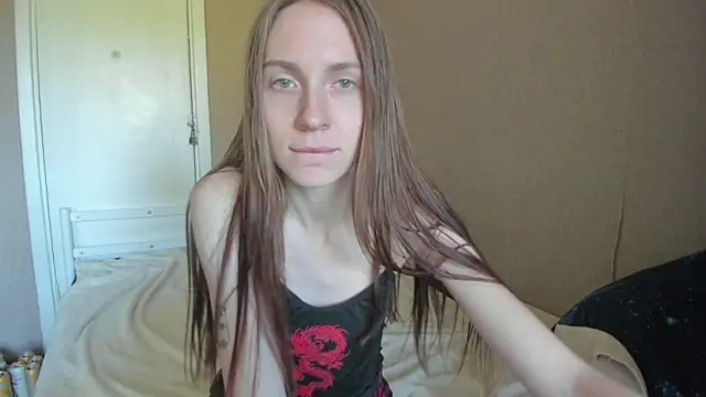 Snapshot of Kelly_Gerzikaa chatting on 10-01-25, 07:14 Kelly Gerzikaa online show from 10-01-25, 07:14