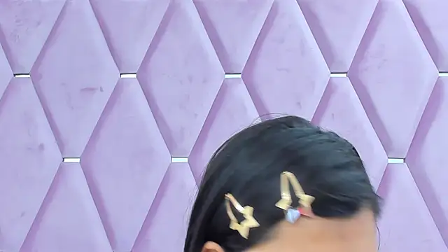 MaskedGirl  online show from 10-08-25, 11:30