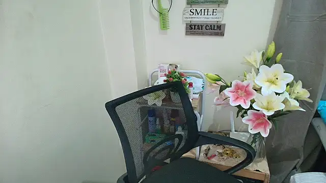 Snapshot of Aphrodities_28 chatting on 10-30-25, 05:53 Aphrodities 28 online show from 10-30-25, 05:53