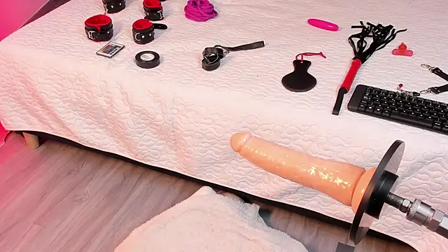 Kristenbread online show from 09-23-25, 08:01