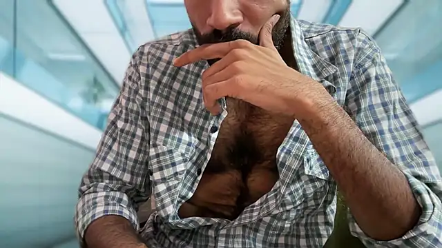 Snapshot of funndudd chatting on 11-05-25, 06:24 funndudd online show from 11-05-25, 06:24