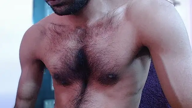 Snapshot of funndudd chatting on 03-05-26, 12:34 funndudd online show from 03-05-26, 12:34