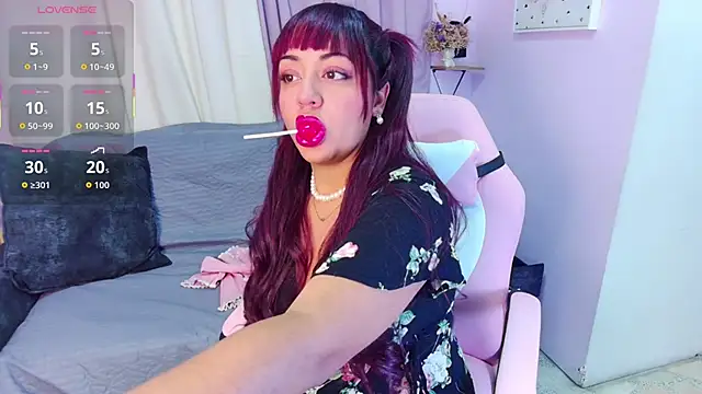 DaniniAnderson online show from 10-13-25, 03:28