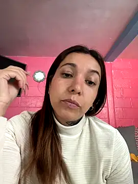 Snapshot of emperatrixsex chatting on 09-18-25, 04:31 emperatrixsex online show from 09-18-25, 04:31