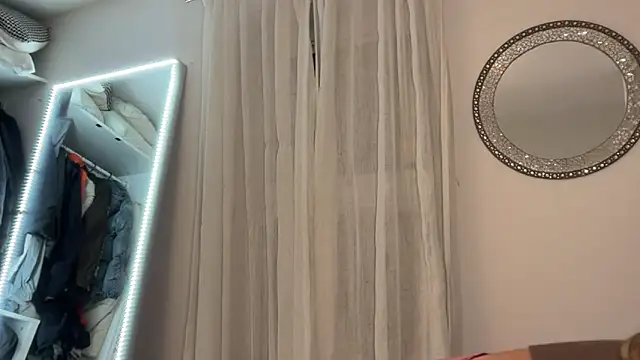 KayleeBella online show from 05-14-26, 09:32