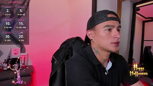 LiamDeep online show from 10-11-25, 08:18