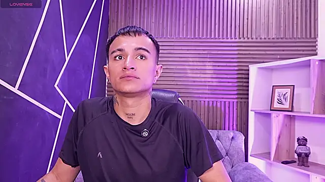 Snapshot of LiamDeep chatting on 02-26-26, 03:00 LiamDeep online show from 02-26-26, 03:00