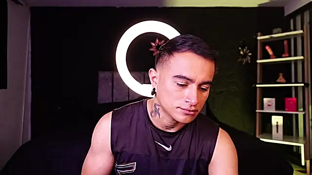 LiamDeep online show from 07-10-26, 01:10