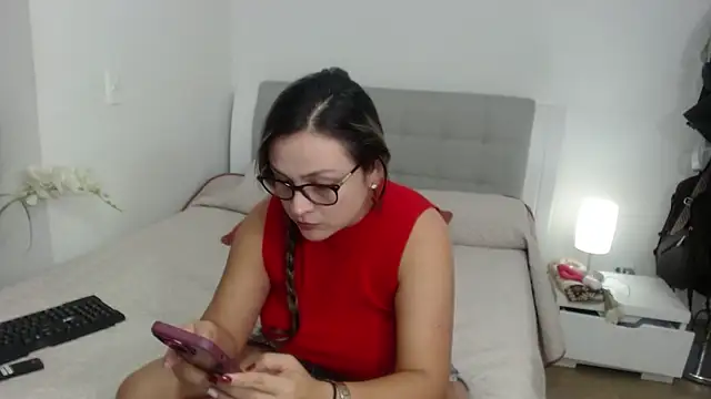 sophie lopez1 online show from 12-03-25, 11:47