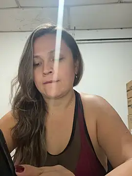 Snapshot of sophie_lopez1 chatting on 03-05-26, 01:18 sophie lopez1 online show from 03-05-26, 01:18