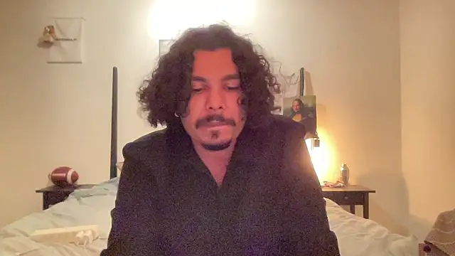 Snapshot of daddyvibes chatting on 10-08-25, 11:35 daddyvibes online show from 10-08-25, 11:35