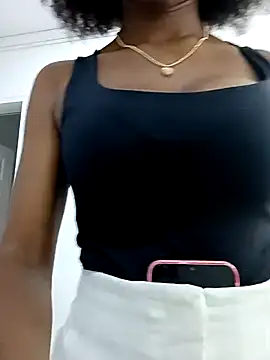 AmiraMorgan online show from 10-07-25, 03:04