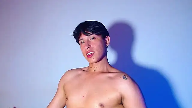 rowanbigboy23 online show from 01-18-26, 04:55