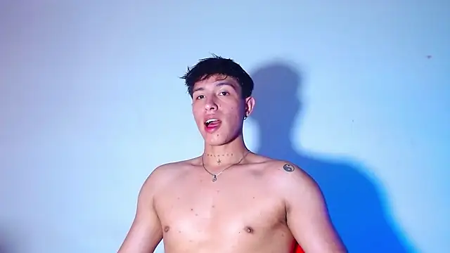 Snapshot of rowanbigboy23 chatting on 02-22-26, 07:34 rowanbigboy23 online show from 02-22-26, 07:34