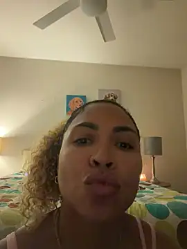 Snapshot of bobbiebbb chatting on 07-31-26, 10:25 bobbiebbb online show from 07-31-26, 10:25