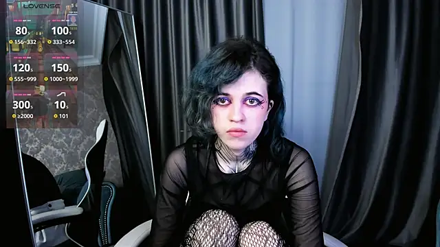 NoelleGothicShadow online show from 06-18-26, 11:53