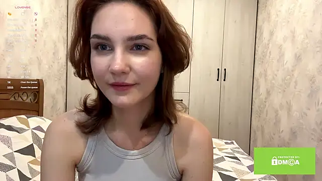 lady linaa online show from 10-14-25, 03:57