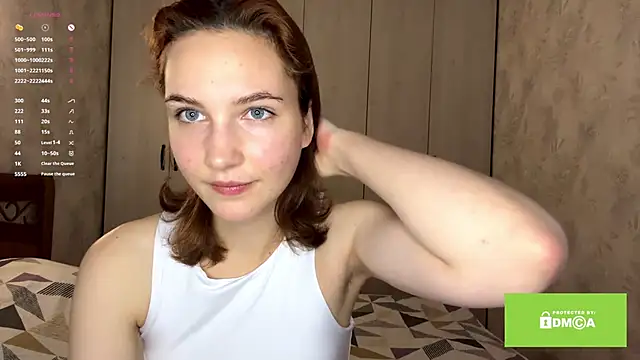 lady linaa online show from 10-18-25, 05:03