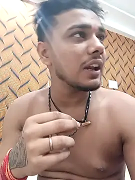 romantic couple1 online show from 10-02-25, 03:13