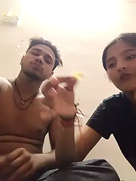 romantic couple1 online show from 10-19-25, 03:18