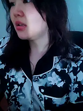 Snapshot of Innogin chatting on 02-27-26, 05:13 Innogin online show from 02-27-26, 05:13