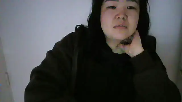 Snapshot of Innogin chatting on 04-08-26, 10:43 Innogin online show from 04-08-26, 10:43