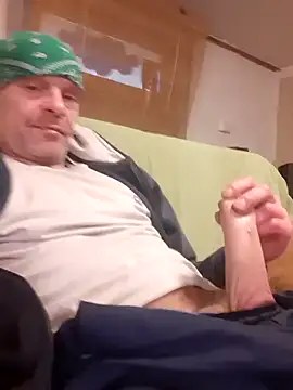 Snapshot of Kuba_Gd chatting on 12-07-24, 11:40 Kuba Gd online show from 12-07-24, 11:40