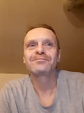 Snapshot of Kuba_Gd chatting on 02-03-25, 03:53 Kuba Gd online show from 02-03-25, 03:53