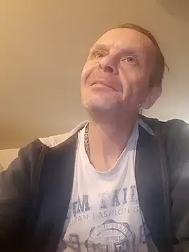 Snapshot of Kuba_Gd chatting on 03-06-25, 11:47 Kuba Gd online show from 03-06-25, 11:47