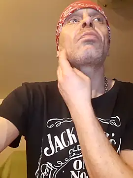 Snapshot of Kuba_Gd chatting on 03-07-25, 09:07 Kuba Gd online show from 03-07-25, 09:07