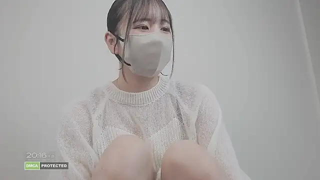 Snapshot of CocoaMilk18 chatting on 02-18-26, 11:17 CocoaMilk18 online show from 02-18-26, 11:17