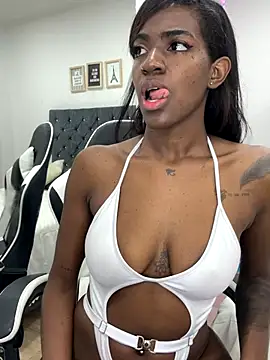 Alma Stevenson online show from 09-16-25, 02:29