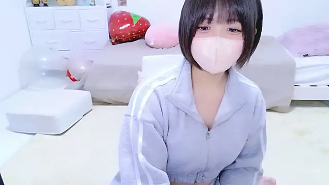 Hinata Sun online show from 05-03-26, 09:10