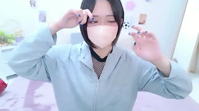 Hinata Sun online show from 06-27-26, 12:22