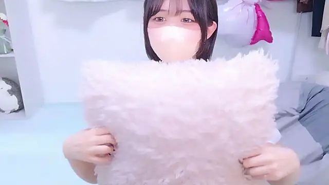 Hinata Sun online show from 07-01-26, 12:07