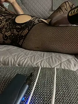 bananasex204 online show from 11-20-25, 03:45