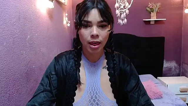 brenda smile33 online show from 10-10-25, 01:21