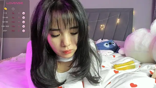 qimiiqo online show from 04-10-26, 10:03