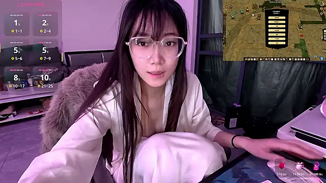 Linbaibai online show from 11-15-25, 04:03