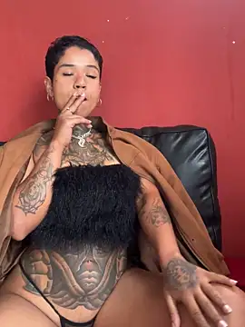 Snapshot of xbigpeach chatting on 09-25-25, 04:32 xbigpeach online show from 09-25-25, 04:32