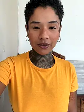 Snapshot of xbigpeach chatting on 10-12-25, 04:50 xbigpeach online show from 10-12-25, 04:50